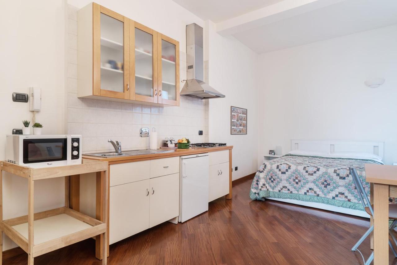 Bologna Central Studio Екстер'єр фото