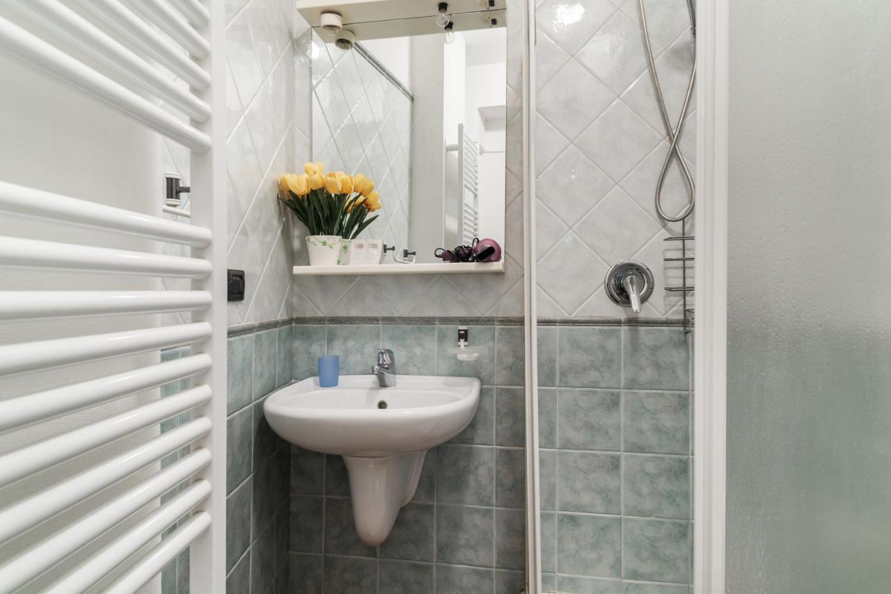 Bologna Central Studio Екстер'єр фото