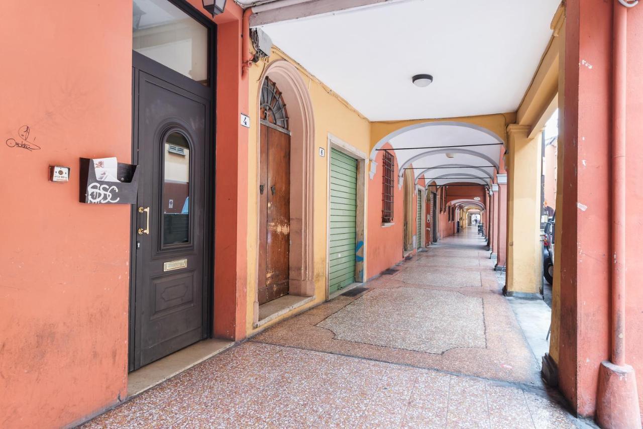 Bologna Central Studio Екстер'єр фото